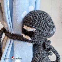 Amigurumi tie backs alien crochet pattern by cottontail and whiskers