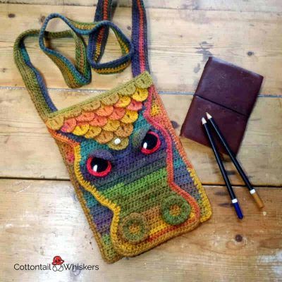 Dragon messenger crochet bag pattern by cottontail and whiskers