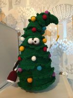 Amigurumi Christmas Crochet Tree Crafters Pattern Review for Cottontail and Whiskers by Lindsay Thomson