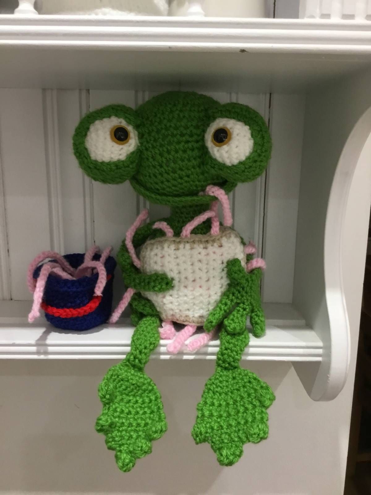 Amigurumi Crochet Frog Pattern Review by Mary Marshall for Cottontail and Whiskers