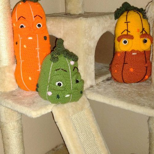 Amigurumi Crochet Halloween Pumpkins Review by Michele for Cottontail & Whiskers
