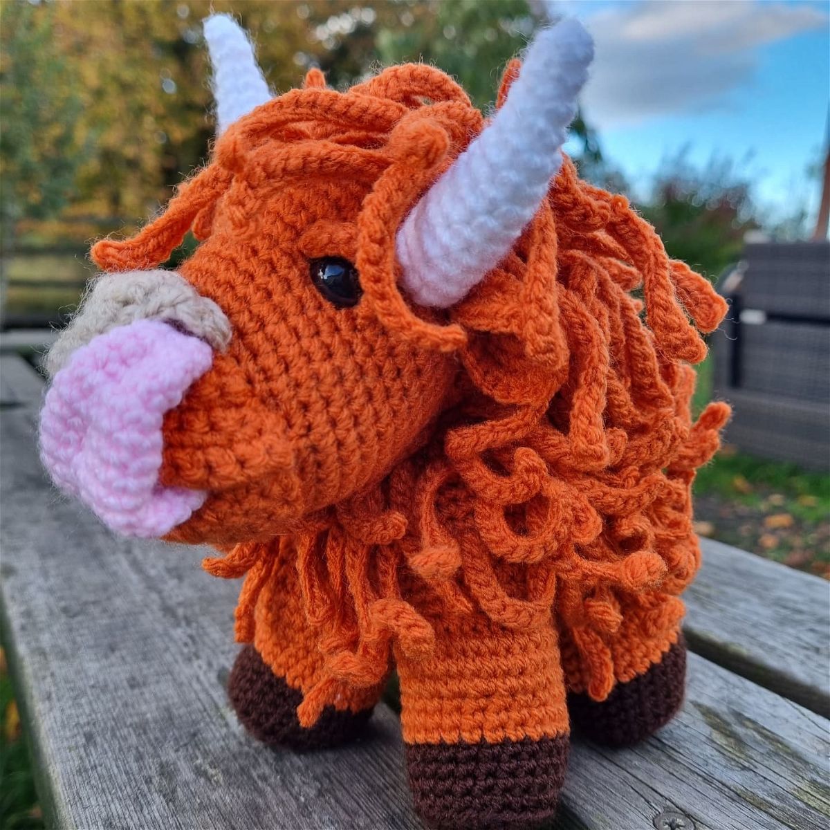 Amigurumi Highland Cow Crochet Pattern Review by Claire Crook for Cottontail & Whiskers