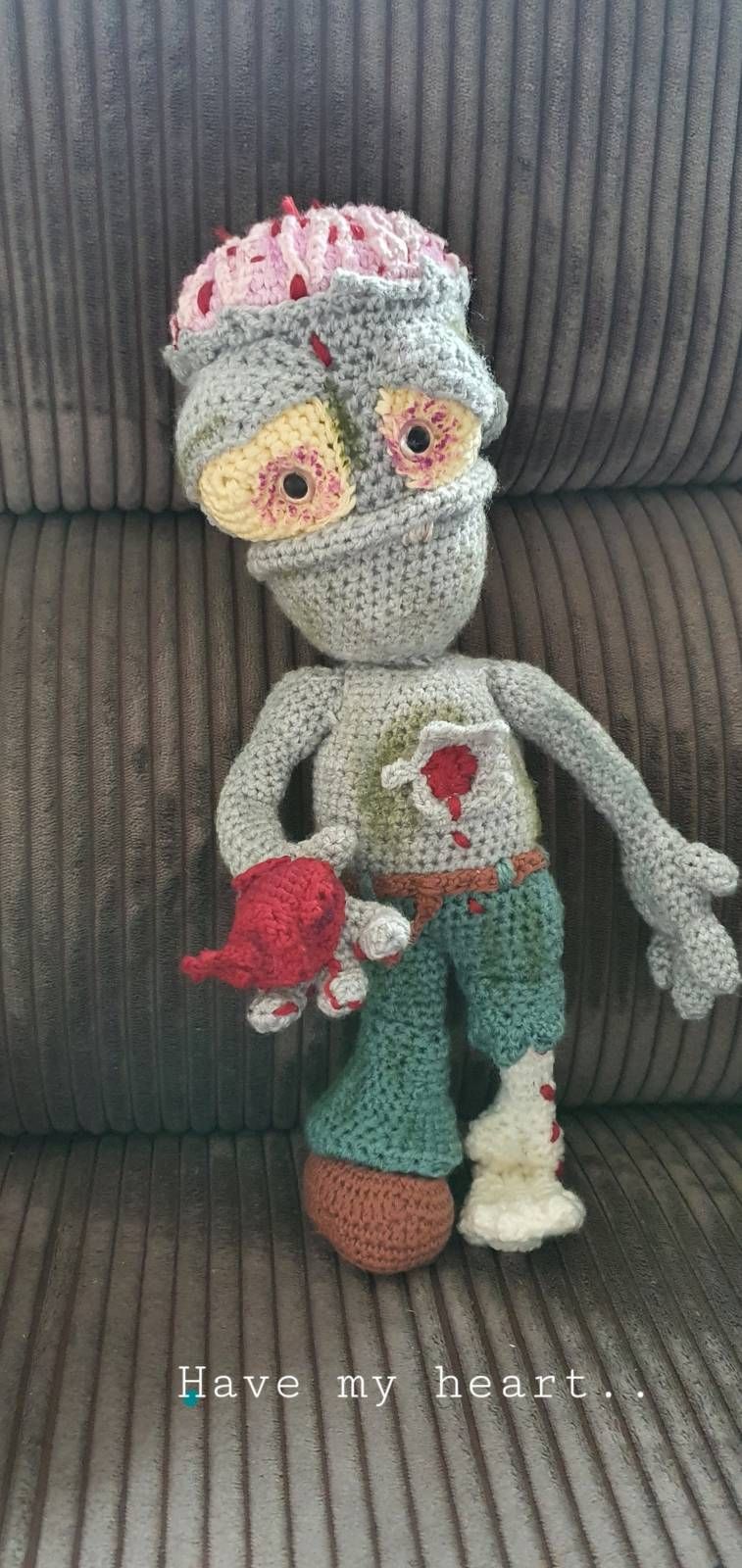 Amigurumi Zombie Crochet Pattern Review for Cottontail and Whiskers by Mirjam Zonneveld