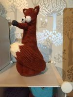 Cottontail Whiskers Crochet fox doorstop pattern crafters review by Lindsay Thomson