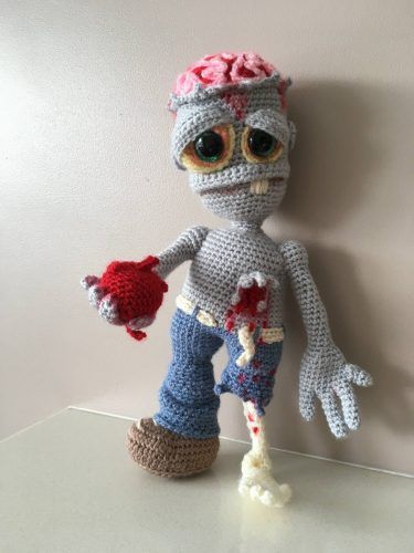 Crochet Amigurumi Zombie Pattern Review for Cottontail and Whiskers by Joanne Nyberg