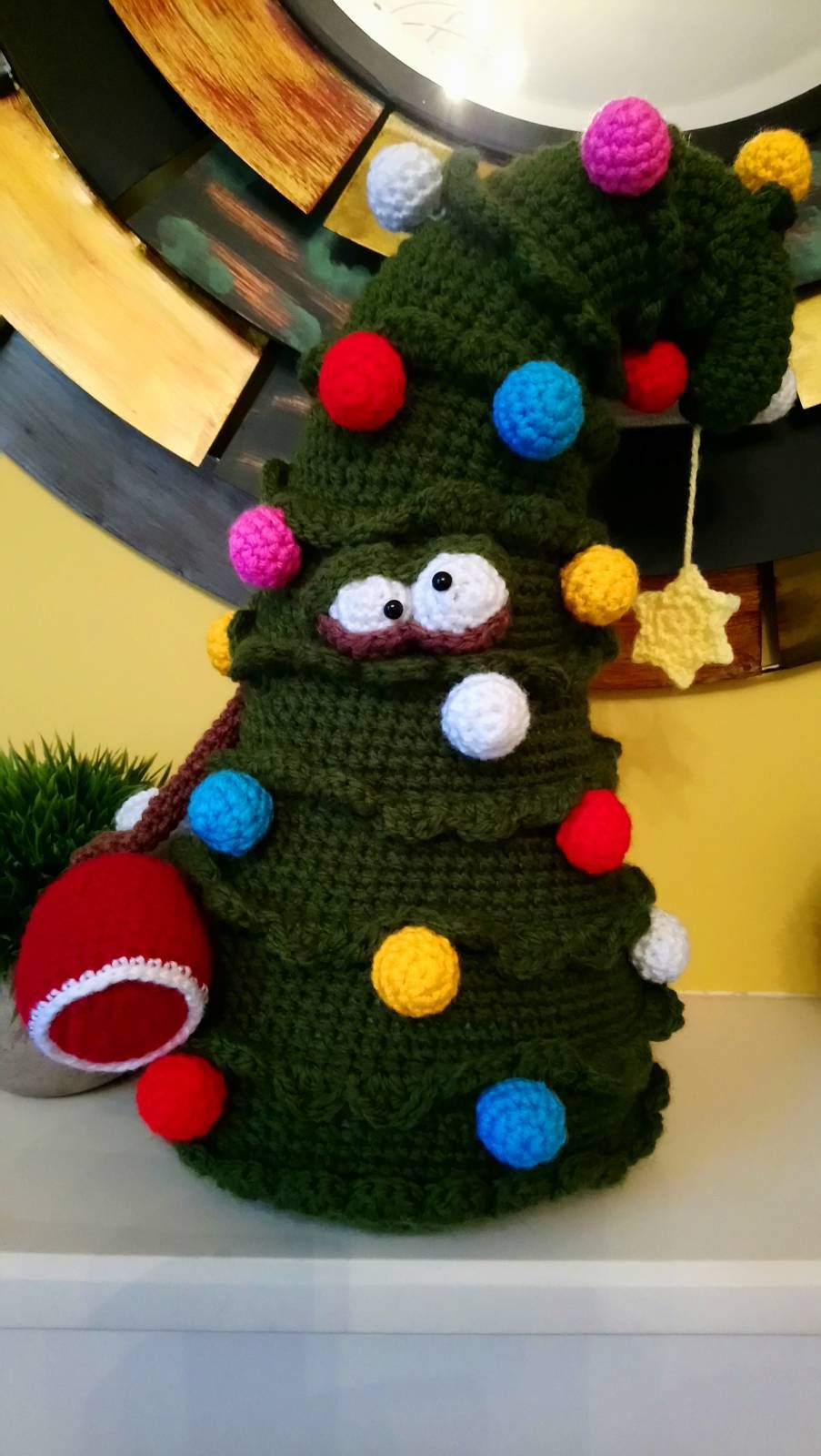 Crochet Christmas Tree Amigurumi Pattern Review by Dawn Lacey for Cottontail and Whiskers