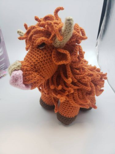 Highland Cow Crochet Amigurumi Pattern Review by Wendy Pappas for Cottontail Whiskers
