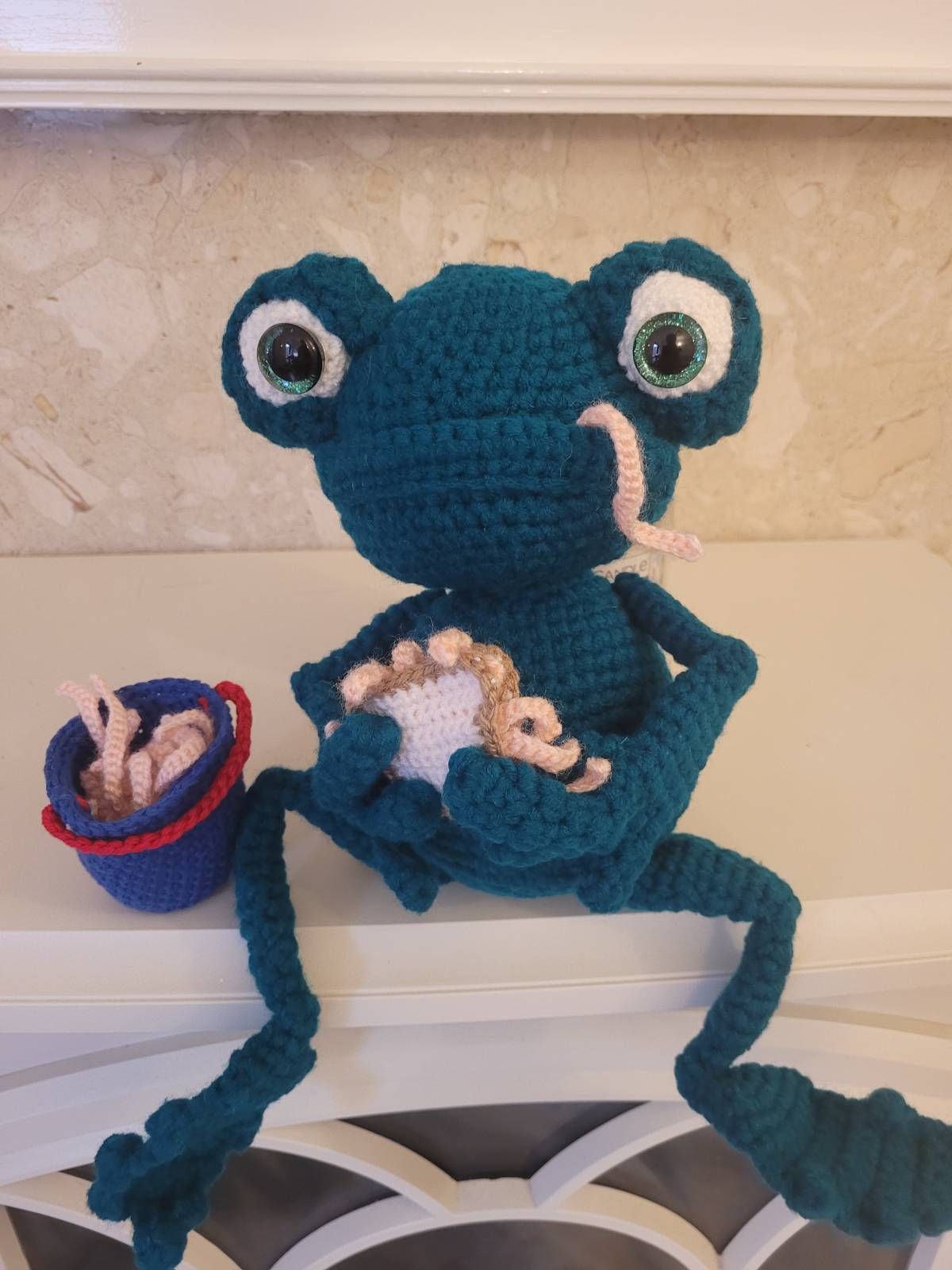 Zit the hungry frog doll photo review