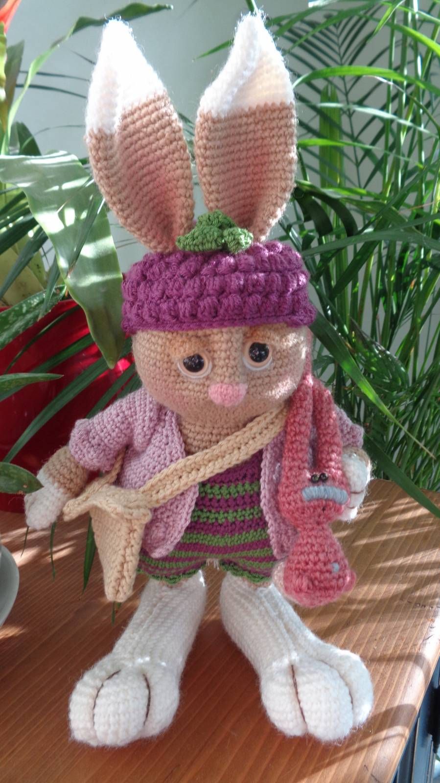 Amigurumi Bunny Rabbit Crochet Pattern Review by Floresta Marin for Cottontail Whiskers