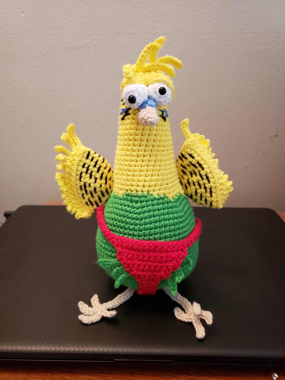 Amigurumi Crochet Budgerigar Smuggler Pattern Review by Barbara for Cottontail Whiskers