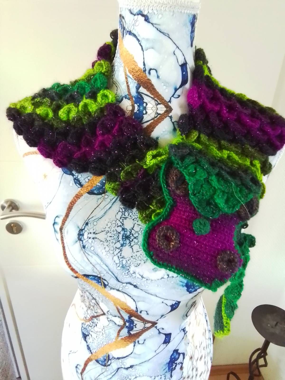 Amigurumi Dragon Shawl Crochet Pattern Review by Katharina for Cottontail and Whiskers