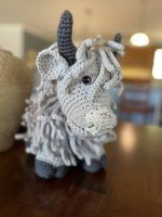 Amigurumi Highland Cow Crochet Pattern Review by Jette Cochran for Cottontail Whiskers