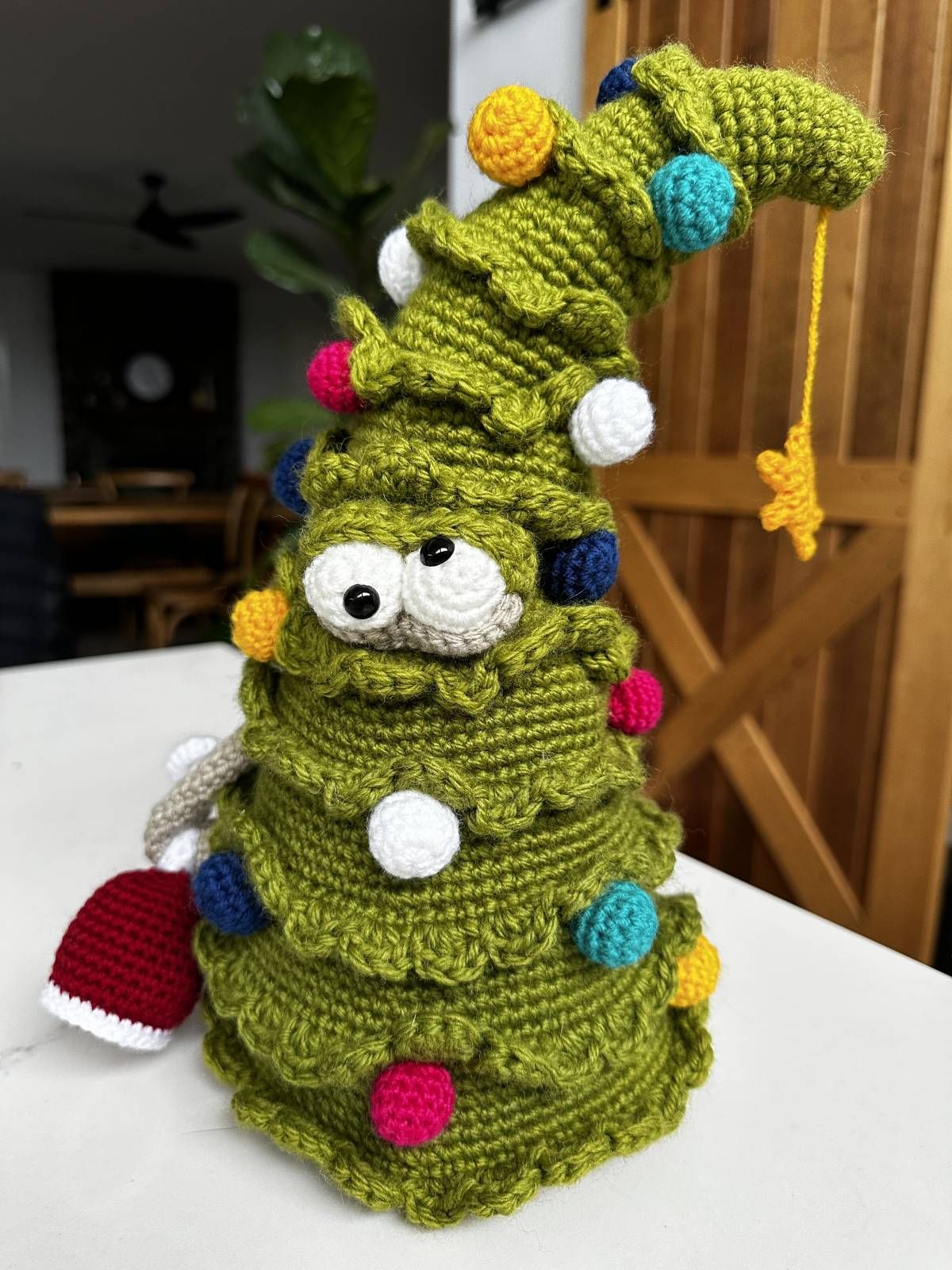 Christmas Tree Crochet Amigurumi Pattern Review by Kelly for Cottontail and Whiskers