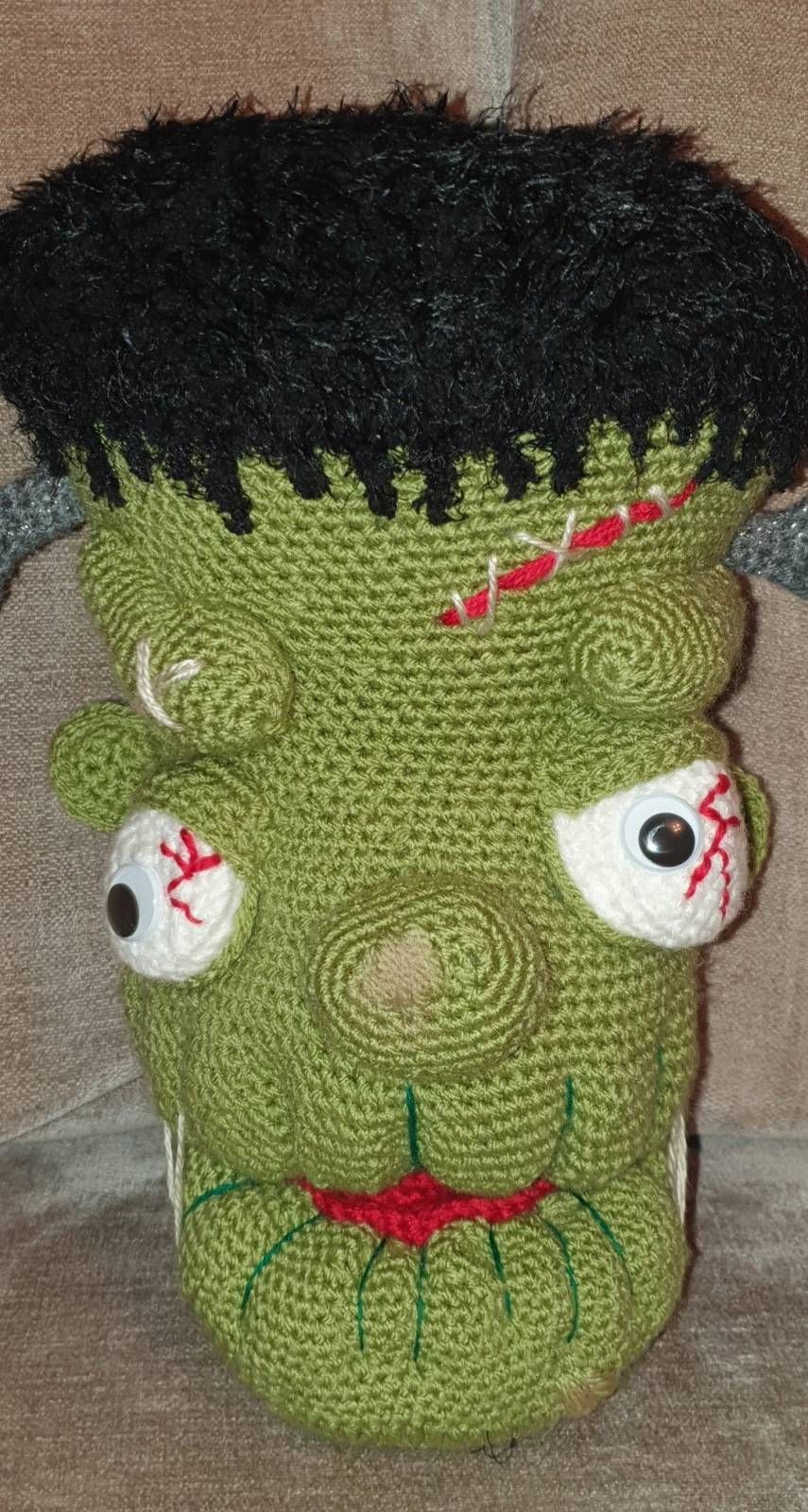 cottontail whiskers crochet frankenstein head crafters review by Rhona Day