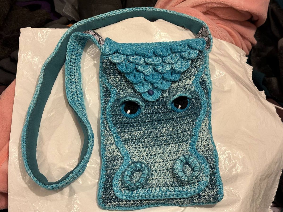 Dragon Crochet Amigurumi Purse Bag Pattern Review by Pippa Woodward-Smith for Cottontail and Whiskers