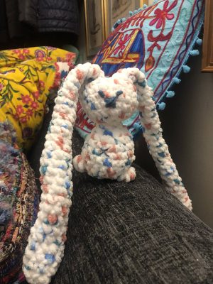 Free Crochet Rabbit Pattern Review by Elizabeth Tanner for Cottontail Whiskers