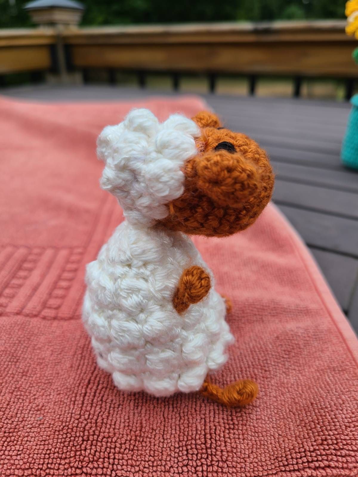 Free Sheep Crochet Pattern Review by Catherine Kim for Cottontail Whiskers