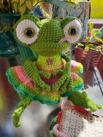 Frog Amigurumi Crochet Pattern Review by seasidebrat67 for Cottontail Whiskers