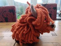 Highland Cow Crochet Pattern Review by Vikki McConkey for Cottontail Whiskers