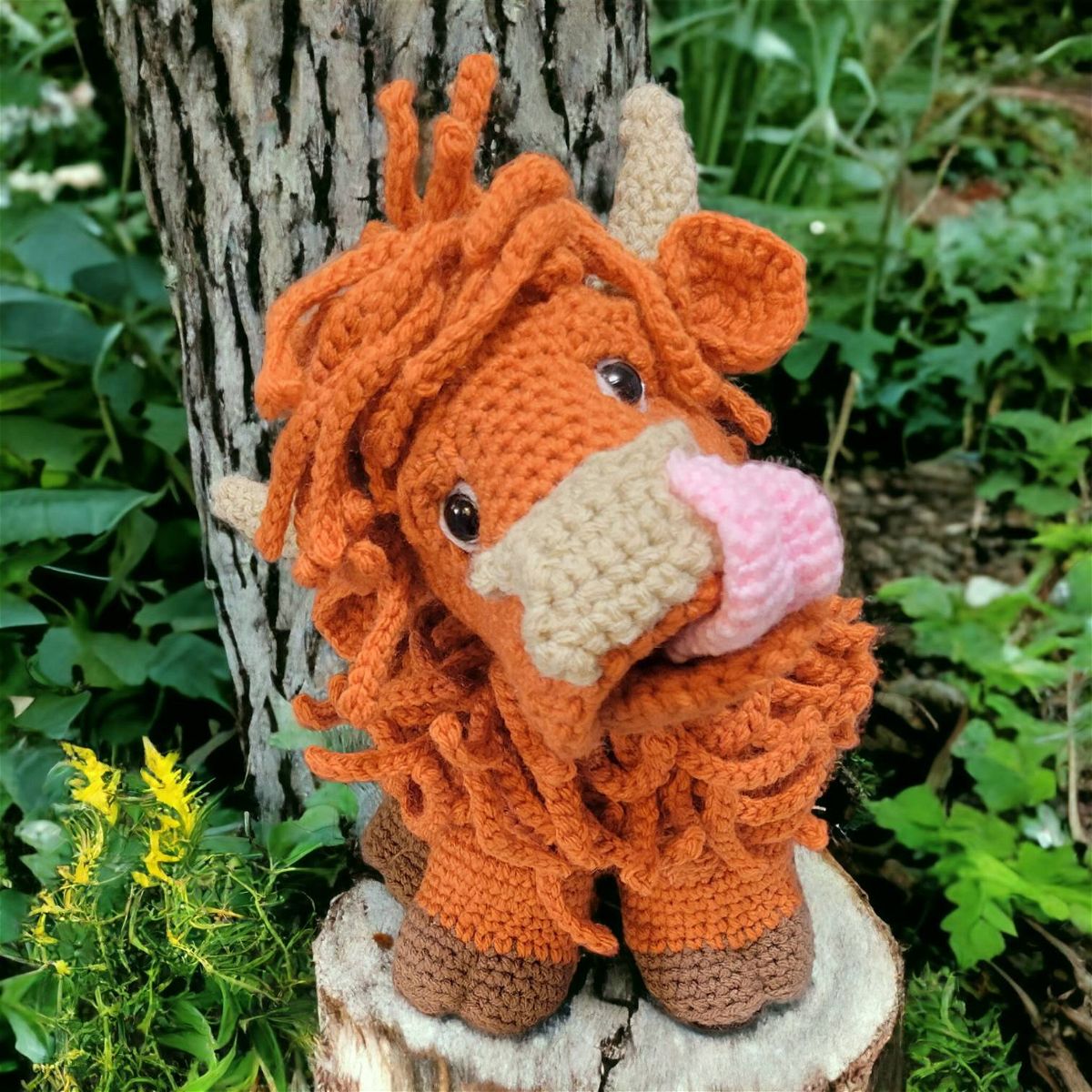 Scottish Cow Crochet Pattern Review by Deanna Palendat for Cottontail Whiskers